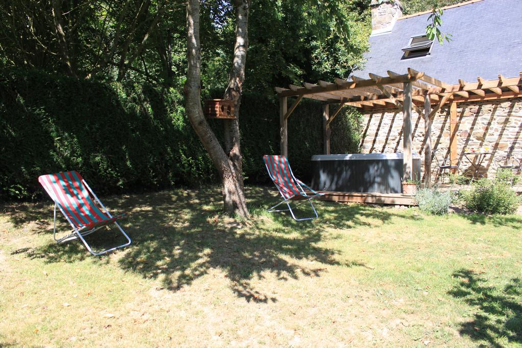 Chambres D'Hotes Le Quartier Val-Couesnon Exterior foto